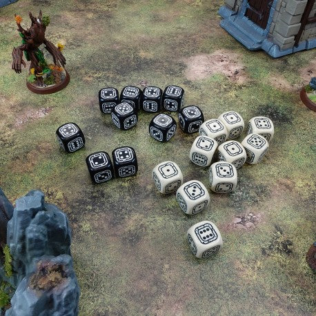 Q Workshop - Fortress: Black&Beige Compact D6 Dice Set (20 pieces)