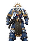 Warhammer 40,000 Actionfigur Ultramarines Torvald with Power Sword, Stormshield and Bolt Pistol 13 cm