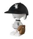 MLB × Peanuts UDF PVC Figur Chicago White Sox Snoopy 7 cm