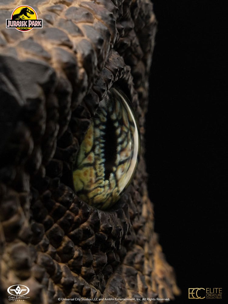 Jurassic Park 1/1 Replik Velociraptor Eye 23 cm