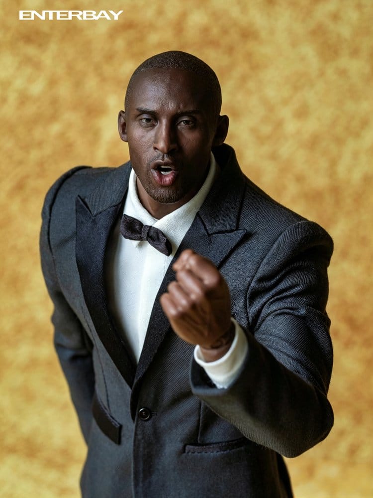 NBA Collection Real Masterpiece Actionfigur 1/6 Kobe Bryant 33 cm