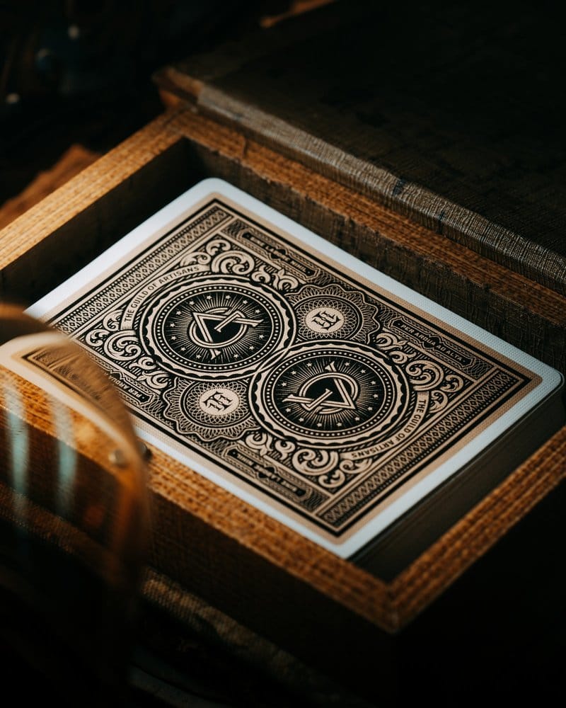 Theory 11 Spielkarten-Set Artisan Luxury Box