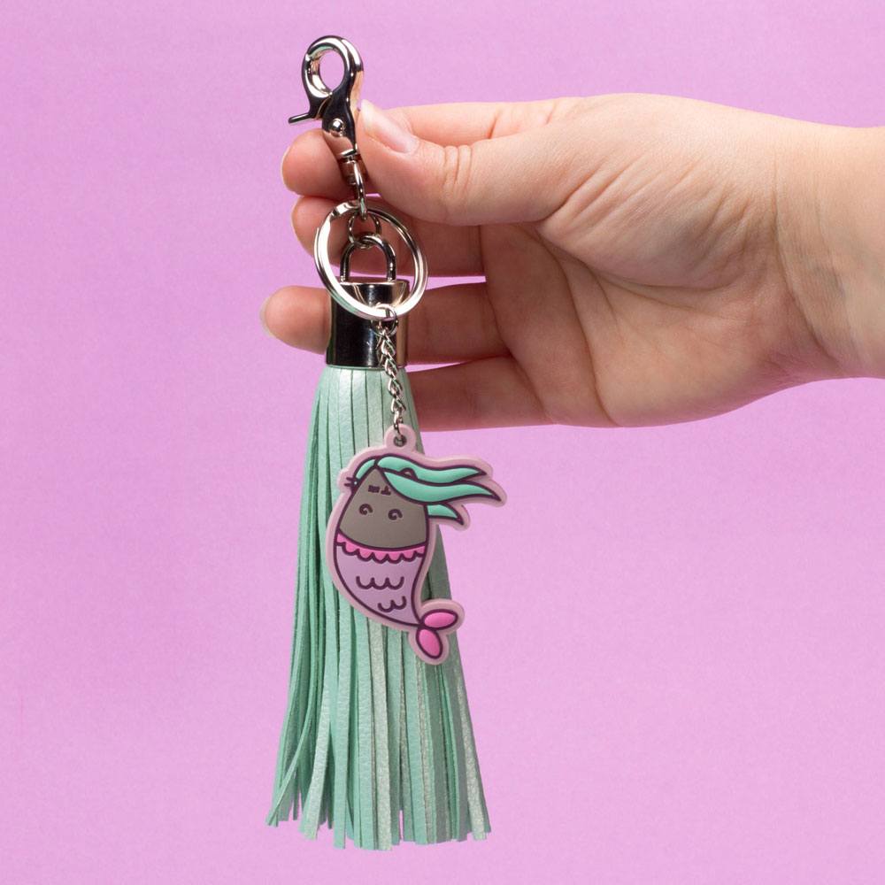 Pusheen USB Ladekabel 3in1 mit Schlüsselanhänger Tassel