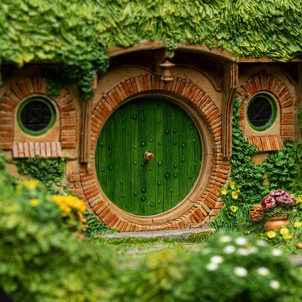 Herr der Ringe Statue Bag End on the Hill 19 cm