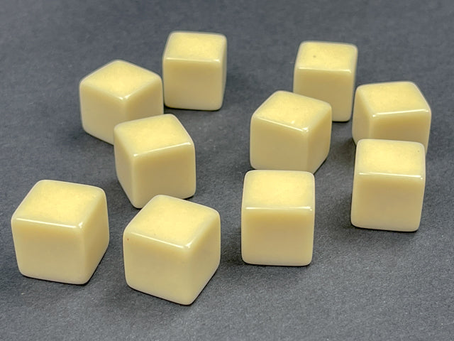 Chessex - Opaque Polyhedral Bag of 10 Blank Ivory d6 Dice