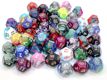 Chessex: Bag of 50 Assorted Loose Gemini Polyhedral d12 Dice