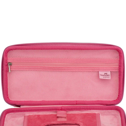 Tanooki - Nintendo Switch - Transporttasche mit Ohren und Erdbeerduft - Mehrfarbig / Rosa