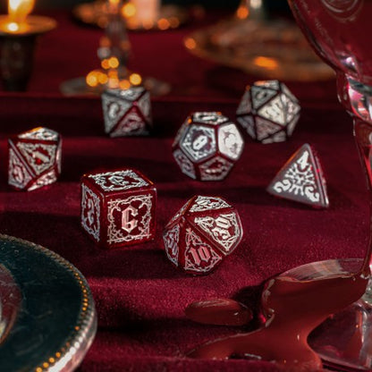 Q Workshop - Bloodsucker: Scarlet 7pc RPG Dice Set
