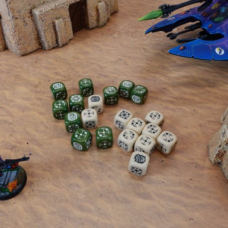 Q Workshop - Crosshairs: Beige&Olive Compact D6 Dice Set (20 pieces)
