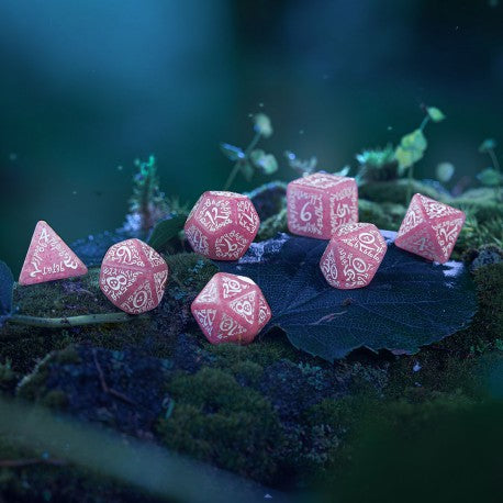 Q Workshop - Elvish: Shimmering pink & White 7pc RPG Dice Set