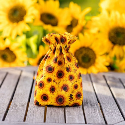 Q Workshop - Full Art Dice™: Sunflower Dice Pouch