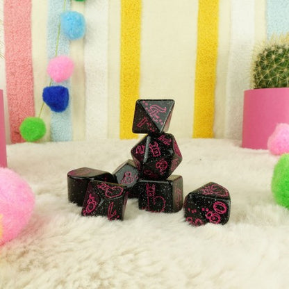 Q Workshop - Llama: Spitty 7pc RPG Dice Set