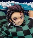 Demon Slayer: Kimetsu no Yaiba FiguartsZERO PVC Figur Tanjiro Kamado -Water Breathing- 15 cm