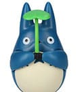 Mein Nachbar Totoro Figur mit rundem Boden Mid Totoro with leaf 6 cm