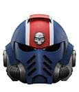 Warhammer 40,000: Space Marine 2 Replik Ultramarines Lieutenant Titus Helm 30 cm