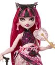 Monster High Skulltimate Secrets Puppe Destination: Gore-geous Oasis - Draculaura