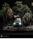 Jurassic World: The Lost World Statue 1/15 T-Rex Cliff Attack 53 cm