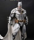 DC Comics Ultimate Museum Masterline Statue Batman Advanced Suit White Version (Design By Josh Nizzi) 51 cm