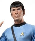 Star Trek Prestige Line Statue 1/2 Scale Spock 111 cm