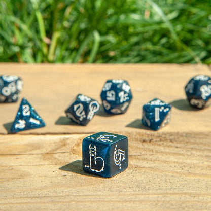 Q Workshop - Llama: Glittering dark blue & white 7pc RPG Dice Set