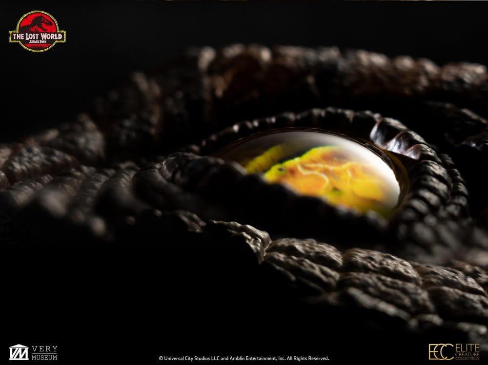 The Lost World: Jurassic Park Replik Male Velociraptor Eye Prop 23 cm