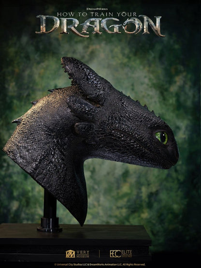 Drachenzähmen leicht gemacht Life Size Büste Toothless (Ohnezahn) 66 cm