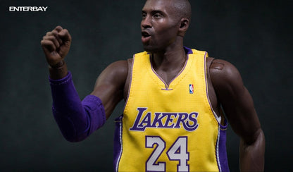 NBA Collection Real Masterpiece Actionfigur 1/6 Kobe Bryant 33 cm