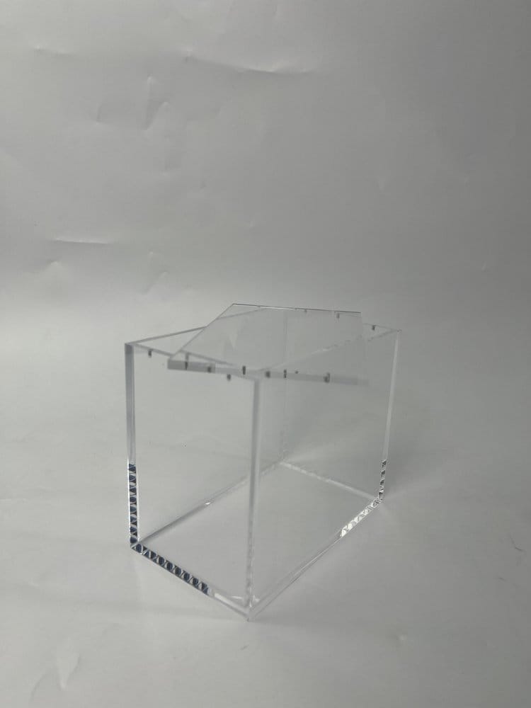 Evoretro Magnetisches Acryl Display Case für Gundam Card Game Booster Box Newtype Rising GD01
