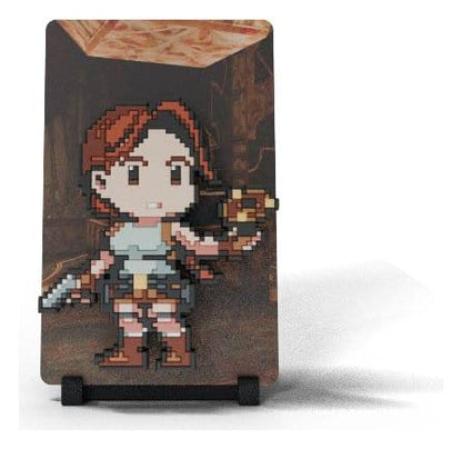 Tomb Raider FiGGYZ Magnet-Sammelfigur Lara Croft Holding Scion 11 cm