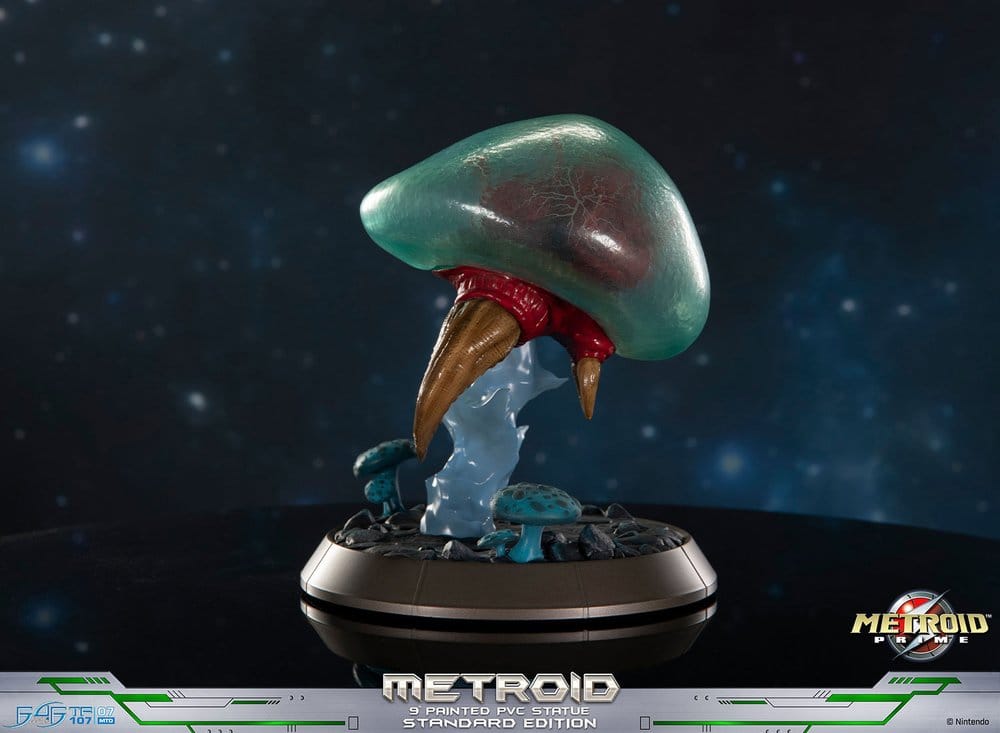Metroid Prime PVC Figur Metroid (Standard) (Glow in the Dark) 21 cm