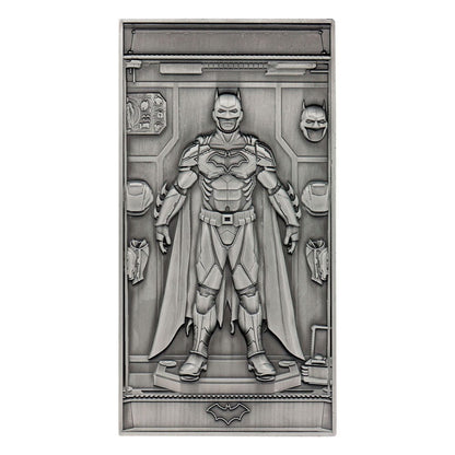DC Comics Metallbarren Batman Armour Limited Edition