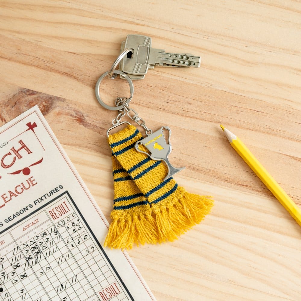 Harry Potter Schlüsselanhänger Hufflepuff Schal 15 cm