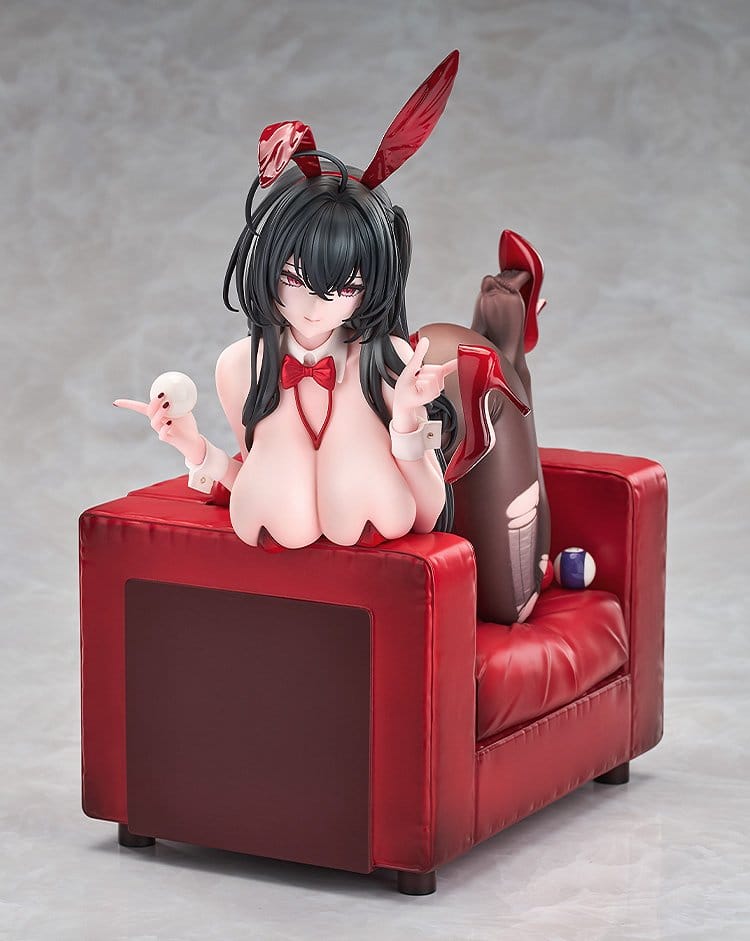 Azur Lane PVC Figur 1/7 Taihou: Fun on the Baize - Illustration Ver. 22 cm