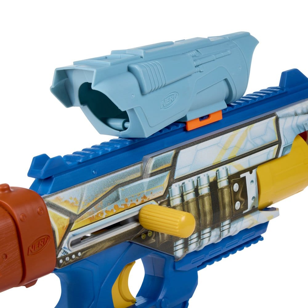 Star Wars: The Mandalorian and Grogu NERF Dart-Blaster The Mandalorian