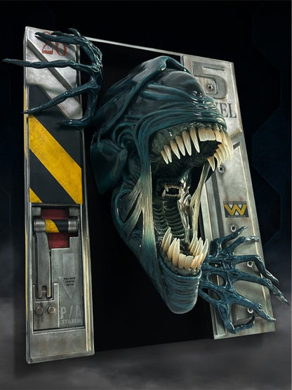 Aliens Wand-Skulptur 1/2 Alien Queen 51 x 41 x 25 cm