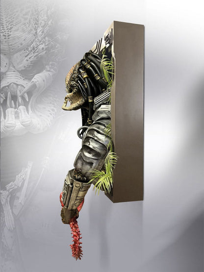Predator Life-Size Wand-Skulptur Predator 45 x 81 x 94 cm