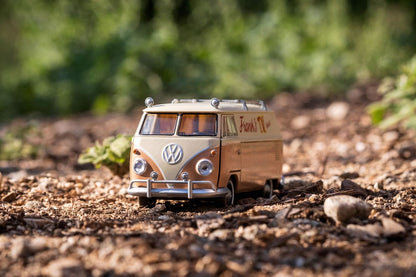 Transformers Diecast Modell 1/32 1967 VW Bus T7 Wheeljack