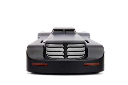 Batman Animated Series Metals Diecast Modell 1/24 Batmobile mit Figur