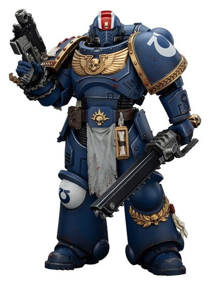 Warhammer 40,000: Space Marine 2 Actionfigur Ultramarines Lieutenant Titus Collectors Edition 13 cm