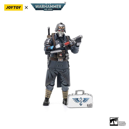 Warhammer 40k Actionfigur 1/18 Death Korps of Krieg Veteran Squad Guardsman Medic 10 cm