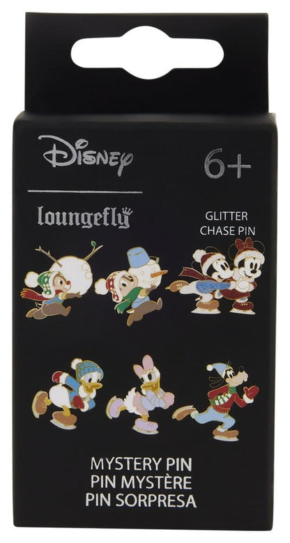 Mickey & Friends by Loungefly Ansteck-Pins Winter Activities Blind Display (12)
