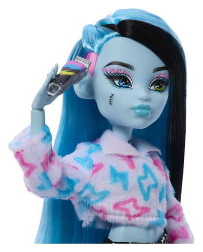 Monster High Self-Scare Secrets Puppe Cleo De Nile