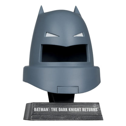 Batman DC Direct Mini-Replik 1/3 Gepanzerte Batman Maske (Dark Knight Returns) 18 cm