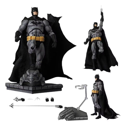 Batman: Hush MAFEX Actionfigur Batman Black Ver. 16 cm (re-run)
