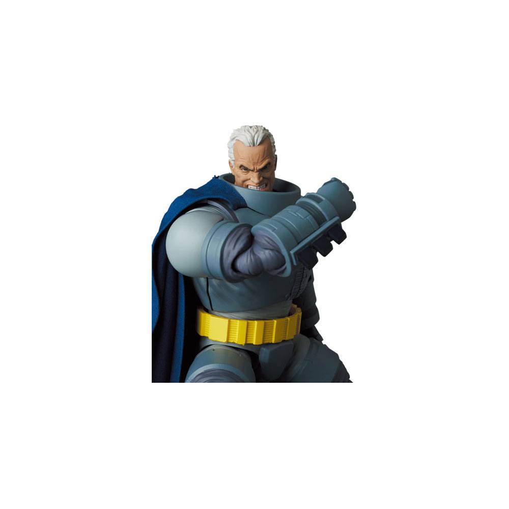 Batman MAFEX Actionfigur Armored Batman (TDKR) 16 cm (re-run)