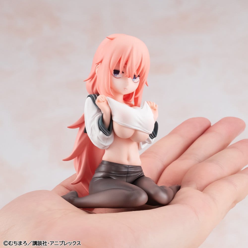 There is also a hole in the student organization! Melty Princess PVC Figur Komaro 8 cm Palm Size