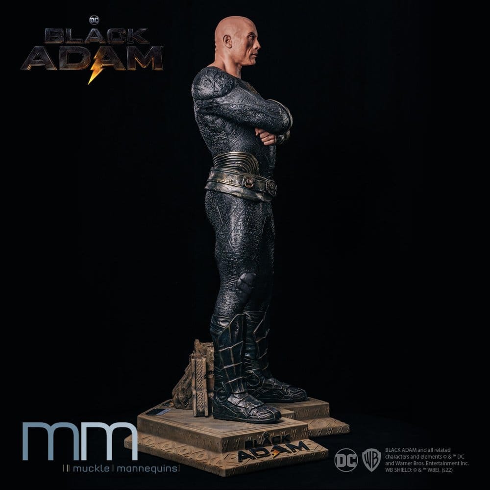 Black Adam Life-Size Statue Black Adam 211 cm