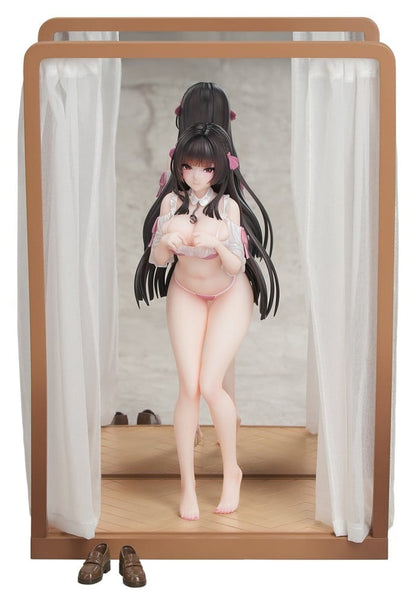 Azur Lane Gift+ PVC Figur 1/8 Trinidad Trapper in the Changing Room Ver. 23 cm