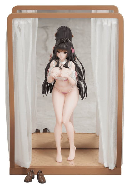 Azur Lane Gift+ PVC Figur 1/8 Trinidad Trapper in the Changing Room Ver. 23 cm