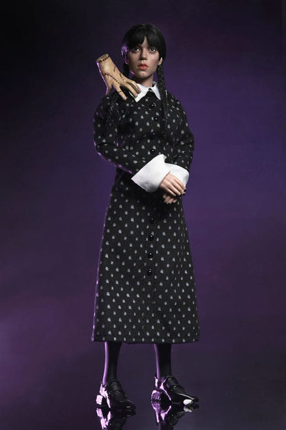Wednesday Actionfigur Wednesday (Classic Dress) 20 cm